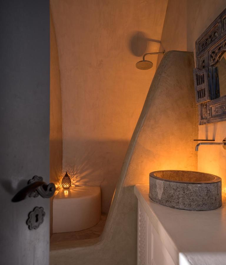 Mybozer Cave Villa Karterádos Eksteriør bilde